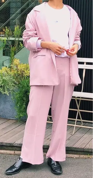 오팔 도쿄 핑크 셋업