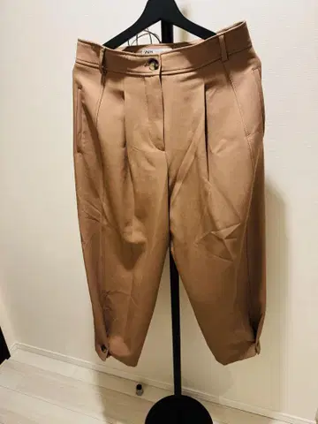 ZARA 베이지 팬츠