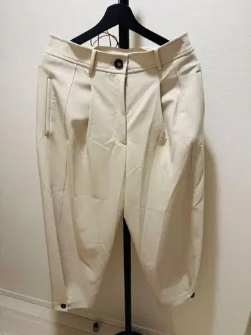 ZARA 미사용 새상품 팬츠
