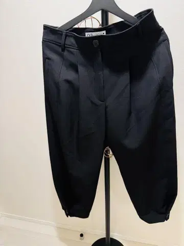 ZARA 미사용 새상품 팬츠