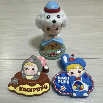 POPMART HACIPUPU 피규어와 마그넷 세트