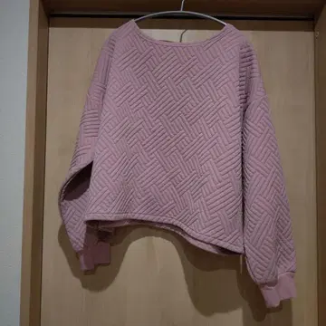 핑크 퀼팅 긴팔 상의