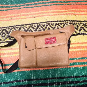 Rawlings 베이지 바디백