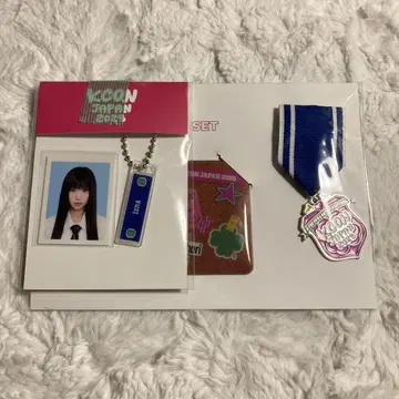 izna 존운 KCON 2025 ID 카드 홀더 사진 세트