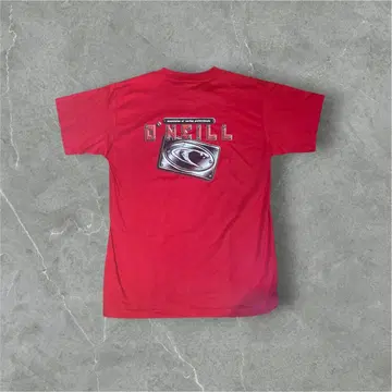 O'NEILL 레드 T셔츠 L 사이즈 택 포함 새상품