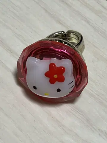 헬로키티 반지