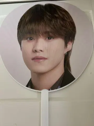 오하시 카즈야 아이돌 부채 원형 화이트 손잡이