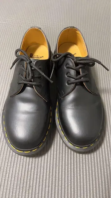 닥터 마틴 3홀 약 24.5cm [미사용 새상품]