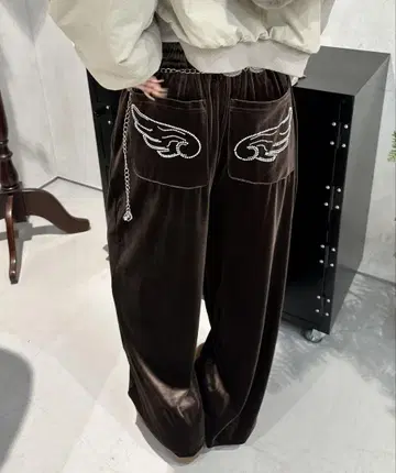 sedacle girl 힙 큐빅 벨로아 팬츠 M 사이즈 브라운