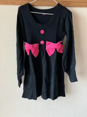 로즈 팬팬 리본 포함 긴팔 미니 원피스 블랙 핑크