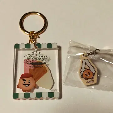 BT21 SHOOKY 베이커리 랜덤 아크릴 키링 표식