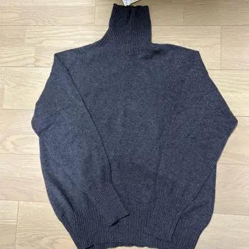 저널 스탠다드 캐시미어 터틀넥 풀오버 그레이