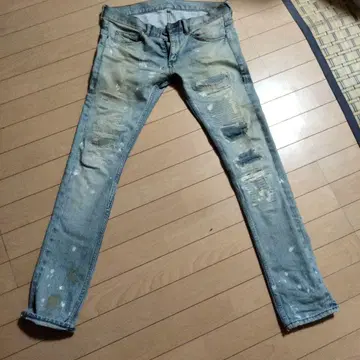 스트럼 데미지 데님