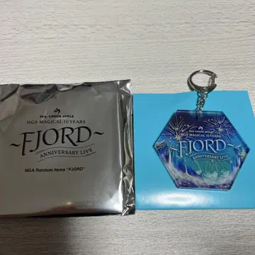 Mrs. GREEN APPLE FJORD 피요르드 키링