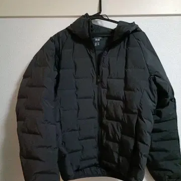 유니클로 퍼프 테크 후드티