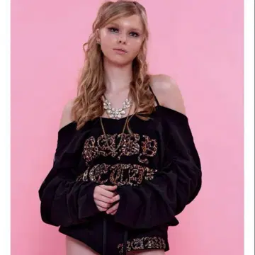 babymetalclub leopard logo string tee 블랙