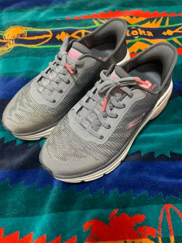 상자 없음 스케쳐스 SKECHERS 그레이 여성용 24.5cm