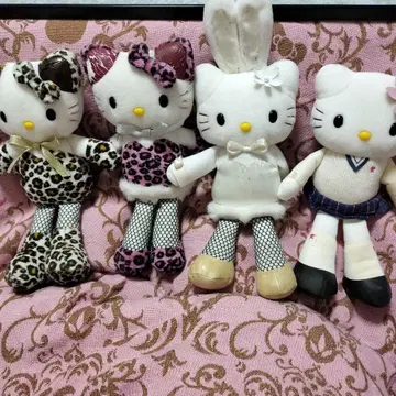 헬로키티 봉제 인형 4개 세트