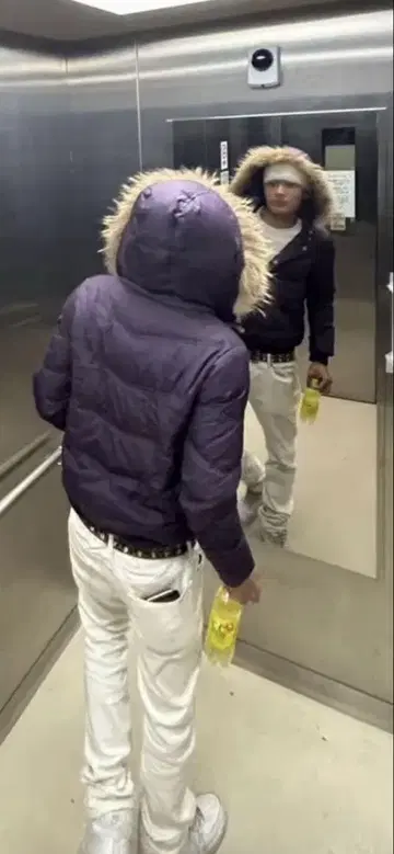 swag archive 퍼 다운 보라색