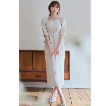 Allure Tweed Midi Dress Her lip to