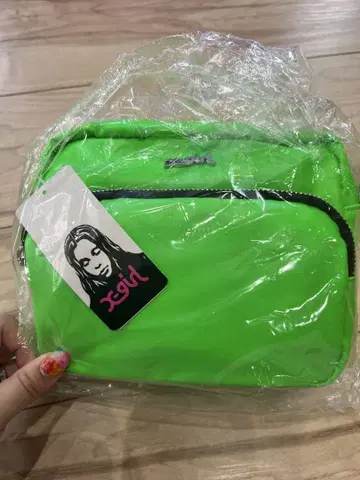 엑스걸 라임 그린 인조 가죽 숄더백