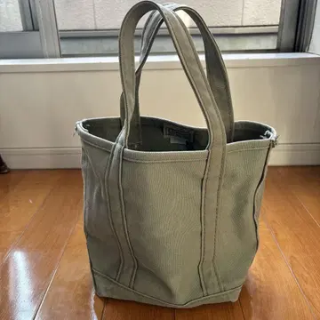 L.L.Bean 보트 앤 토트 올리브 그린
