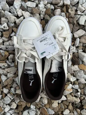 새상품 PUMA 스니커즈 23.5cm