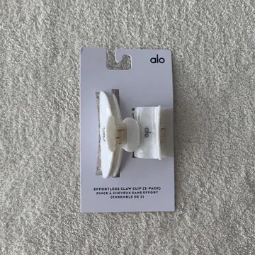 alo yoga 헤어 클립