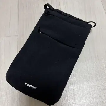 Phone Sacoche 폰 사코슈, 스트랩