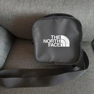 THE NORTH FACE 블랙 숄더백
