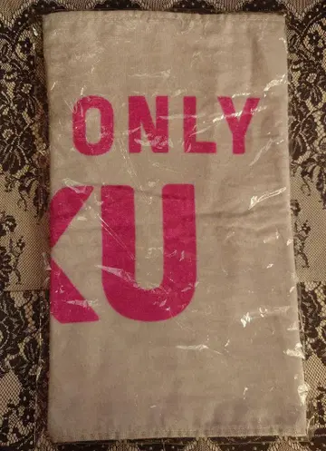 ONE N' ONLY 원엔 EIKU 에이큐 네임 타월