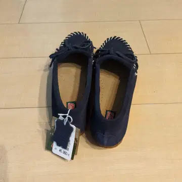 미사용 새상품 네이비 스웨이드 모카신 플랫슈즈 24cm