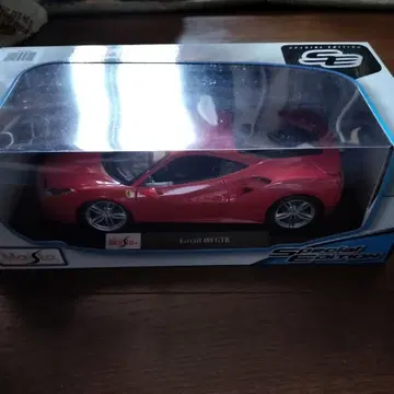 Maisto 페라리 488 GTB 빨간색 미니카 1/18 미사용 새상품
