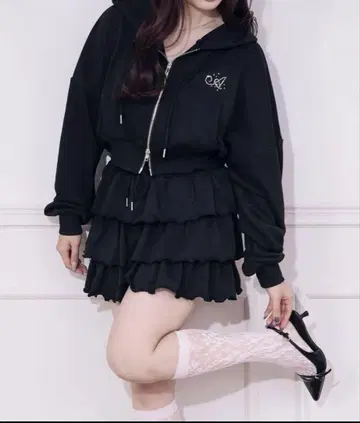 apres jour 쭈리 셋업 블랙