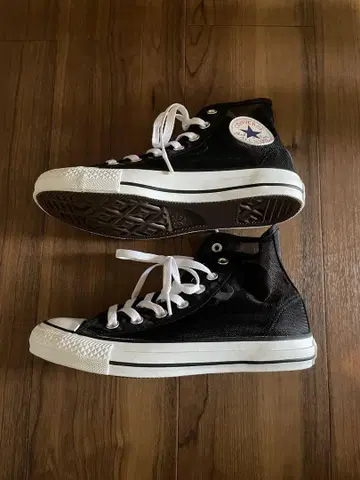 Converse 블랙 하이컷 스니커즈