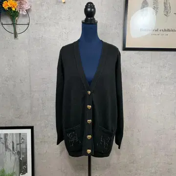 새상품급 엘르마너 자수 가디건 볼레로 블랙 일본제
