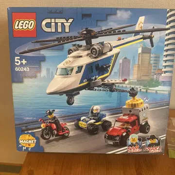 LEGO CITY 헬리콥터와 차량 세트 60243