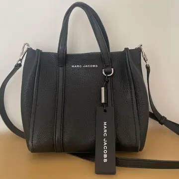 MARC JACOBS 블랙 가죽 숄더백 택 토트