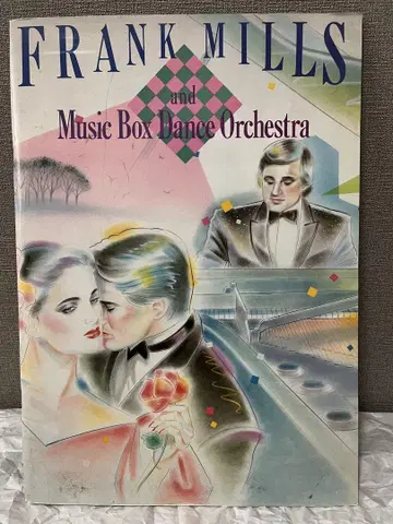 FRANK MILLS 프랭크 밀스 팜플렛