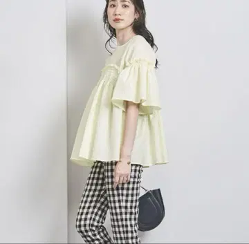 유나이티드 애로우즈 에어리 자카드 샤링 플레어 슬리브 블라우스