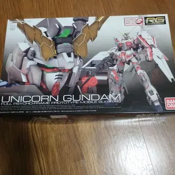RG 유니콘 건담 RX-0