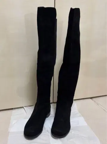 스튜어트 와이츠먼 스웨이드 블랙 니하이 부츠