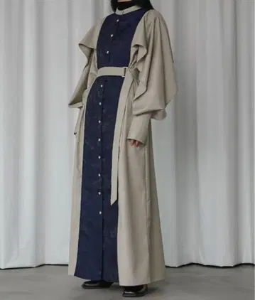 Jacquard line 셔츠 드레스 프릴 포함 베이지 네이비 원피스