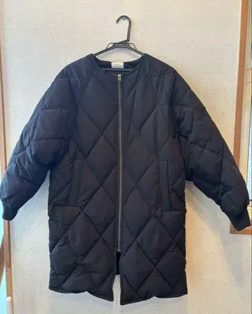 LOWRYS FARM 퀼팅 다운 블랙