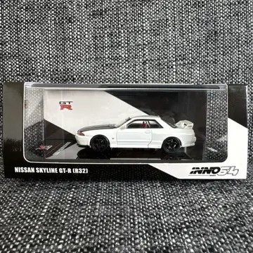 INNO64 닛산 스카이라인 GT-R R32 화이트