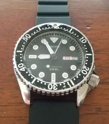 세이코 쿼츠 다이버 7C43-6010