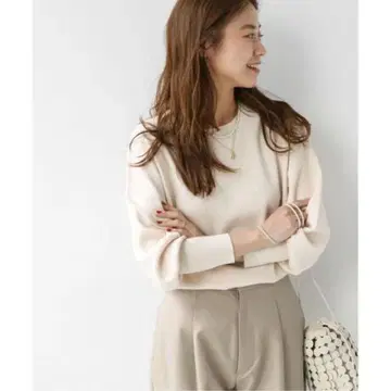 워셔블 크루넥 풀오버
