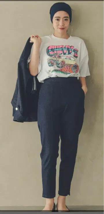 야누크 히구치 카오리 콜라보 인디고