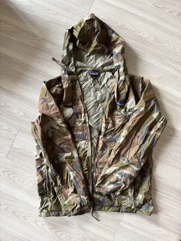 patagonia 카모플라쥬 나일론 자켓 M