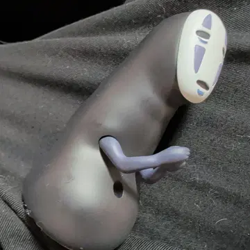 가오나시 피규어